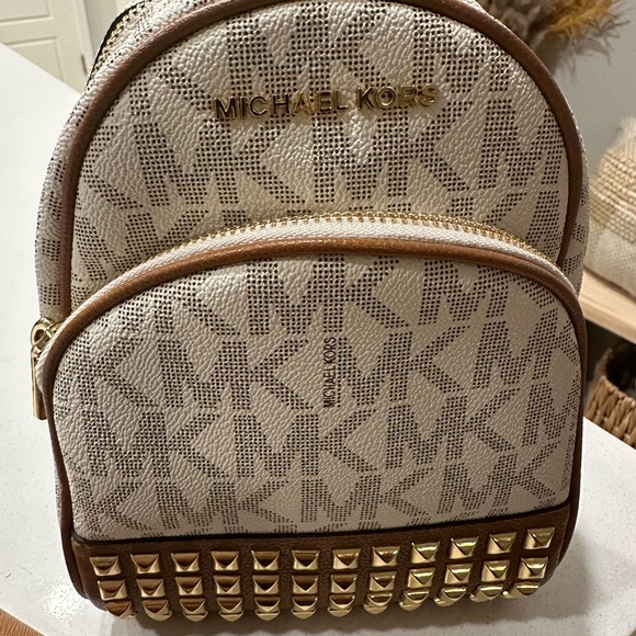 Michael Kors Abbey Mini Studded Pebbled Leather Backpack and Wallet Set - Picture 2 of 6